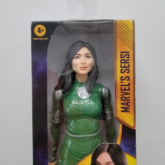 12-Inch Marvel’s Sersi Action Figure - The Eternals Titan Hero Series, new - Picture 2 of 6